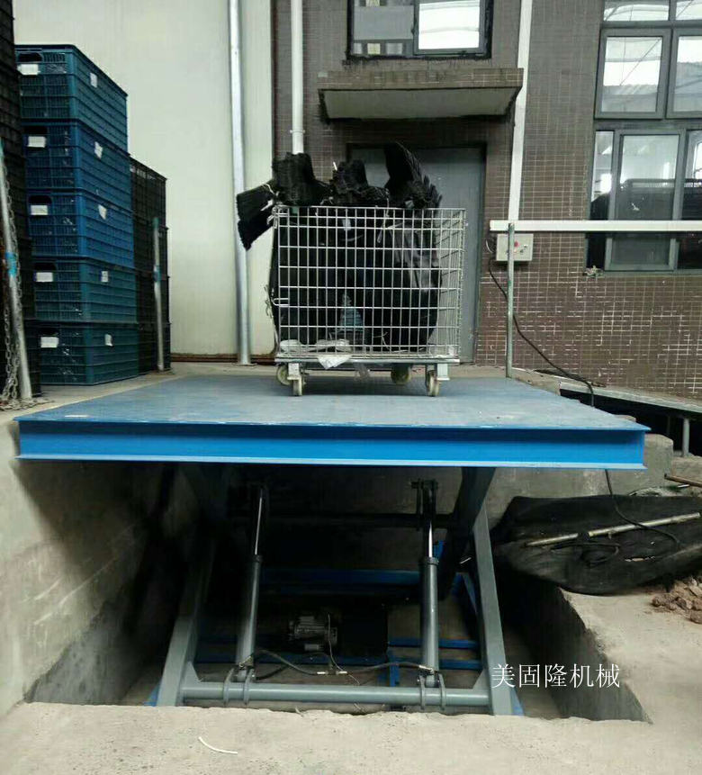 娄底固定式升降货梯厂家